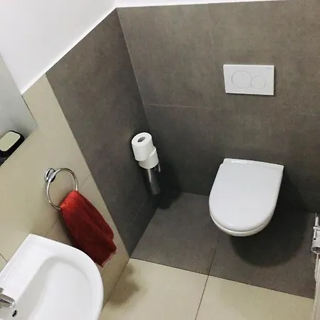 Hostel House *